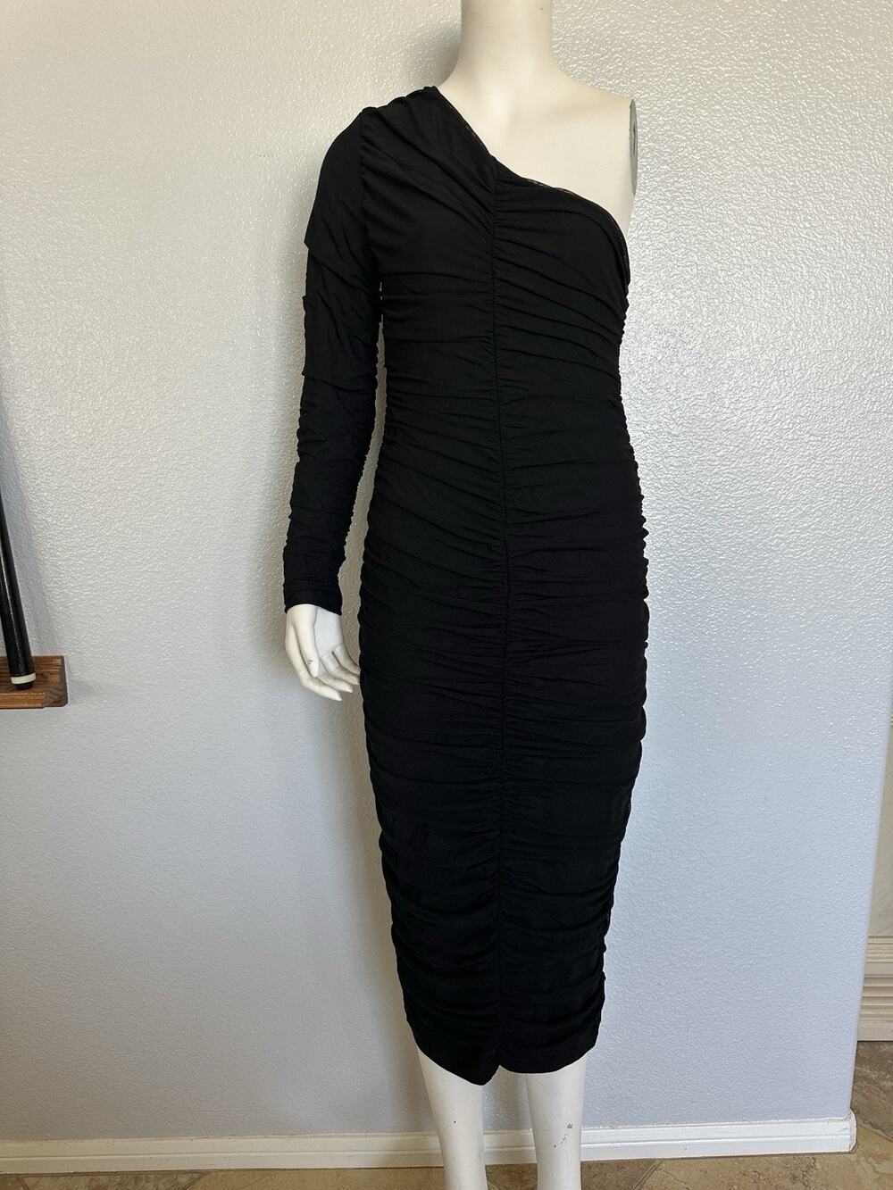 Women's Elegant Bodycon One Shoulder Long Sleeve Ruched Midi Size L